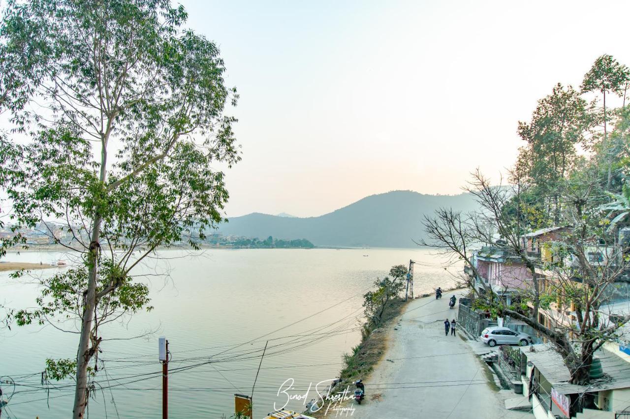 Grand Shivalaya Hotel And Restro Pokhara Ngoại thất bức ảnh