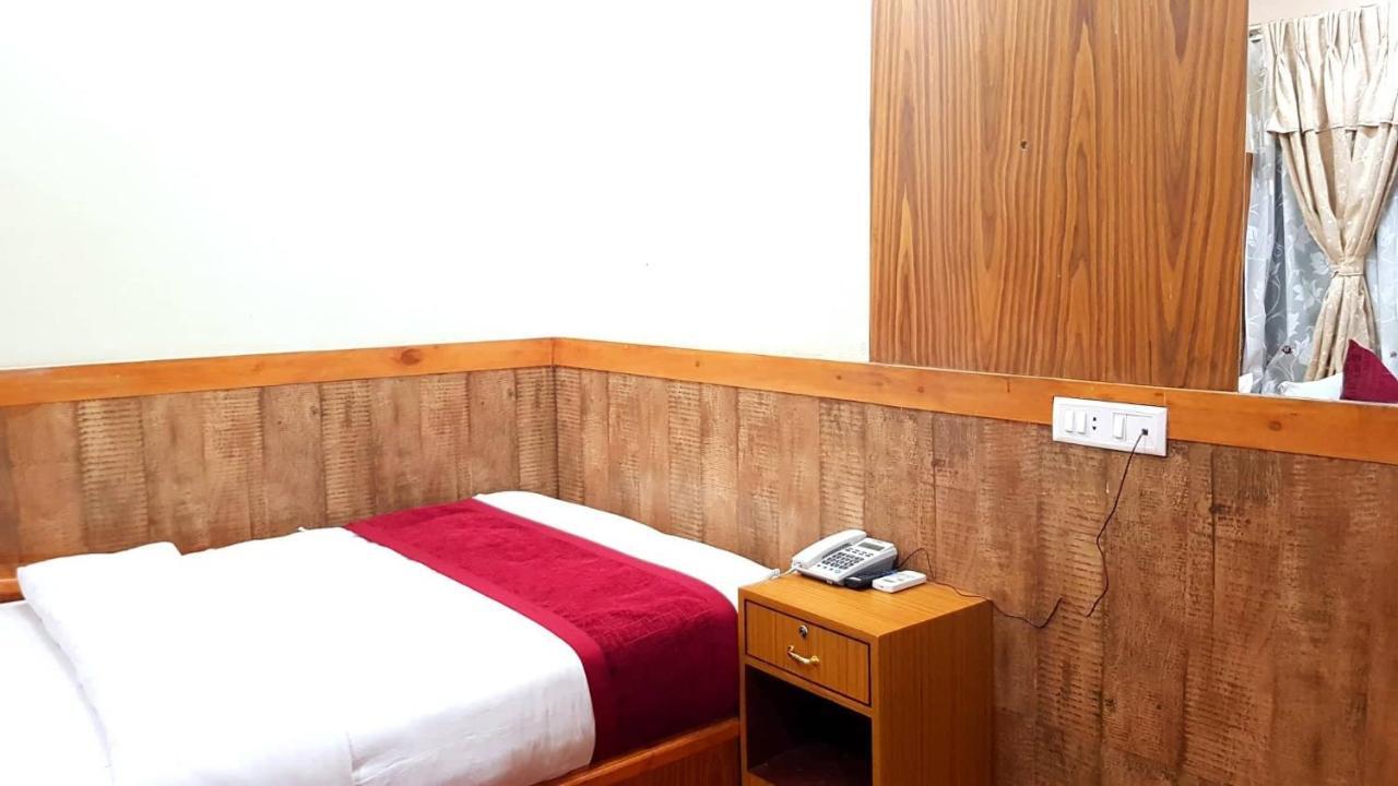 Grand Shivalaya Hotel And Restro Pokhara Ngoại thất bức ảnh